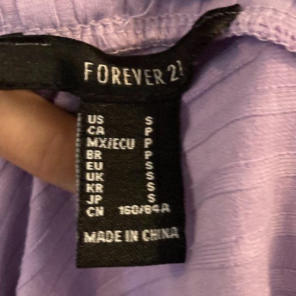 Lilac Crop Top - Picture 2 of 2